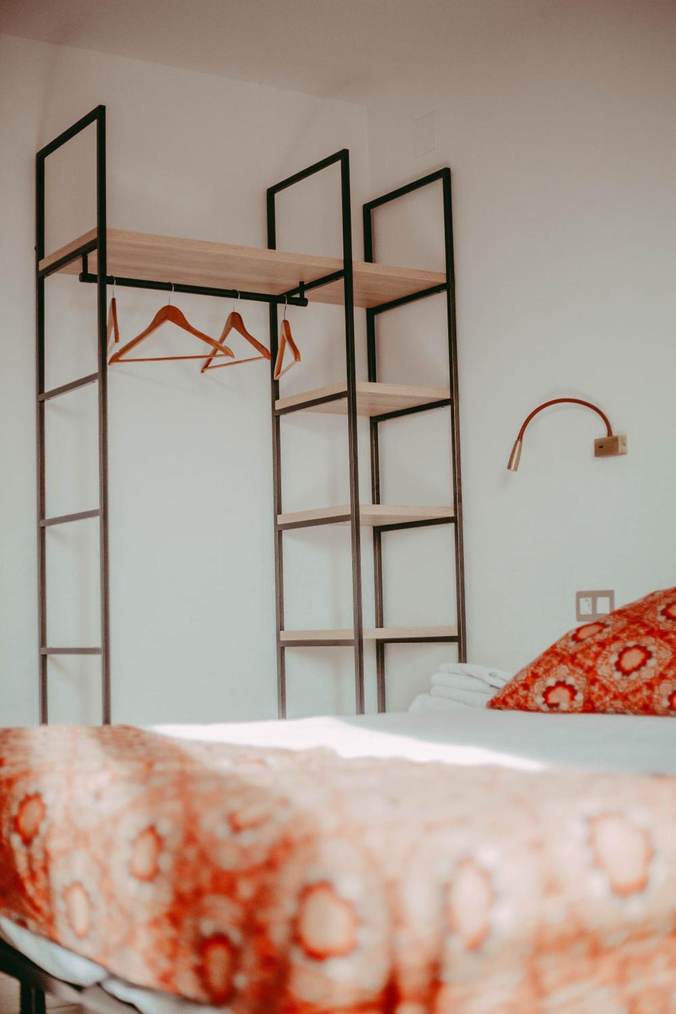Hostal Restaurant Mussons Vins Poboleda Zewnętrze zdjęcie
